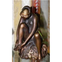 NUDE BATHING LADY SCULPTURE