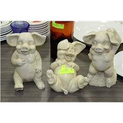 SET OF 3 LAUGHING PIGS