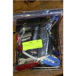 BAG OF POCKET KNIVES