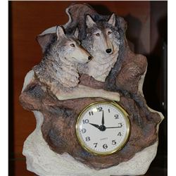 WOLF CLOCK