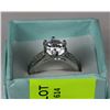 Image 1 : 14K RING SIZE 7 WITH BRILLIANT CUBIC ZIRCONIA