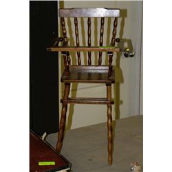 VINTAGE WOODEN DOLL CHAIR