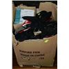 Image 1 : BOX OF SOCKS AND PENS