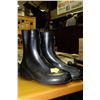 Image 1 : NEW SIZE 10 OVERBOOT RUBBERS MADE IN CANADA