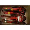Image 1 : BOX OF 8 RIGID PIPE WRENCHES
