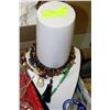 Image 1 : WHITE NECKLACE DISPLAY WITH JEWELRY