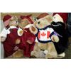 Image 1 : FLAT OFCOLLECTIBLE BEARS INCLUDING BEARINGTON