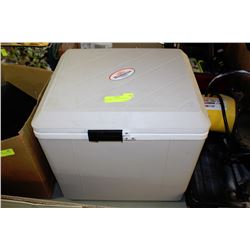 KOOLATRON 12V COOLER FOR HOT AND COLD