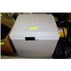 Image 1 : KOOLATRON 12V COOLER FOR HOT AND COLD