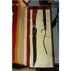 GLO HILL CARVING SET