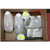 Image 1 : BOX OF CLEANING PRODUCTS