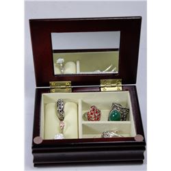 SMALL JEWELLERY BOX WITH CONTENTS