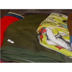 NEW - BLANKET - SINGLE - FLEECE - GREEN