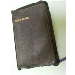 VINTAGE BIBLE - KING JAMES - 1946