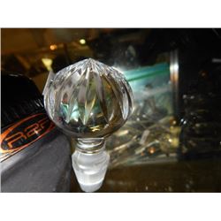 CUT CRYSTAL BALL STOPPER FOR DECANTER