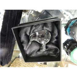 GLASS KIWI