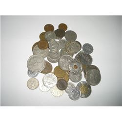 50 TOTAL COINS INCLUDES WORLD & U.S. INCLUDING INDIAN HEAD CENTS/BUFFALO NICKELS & MORE!!