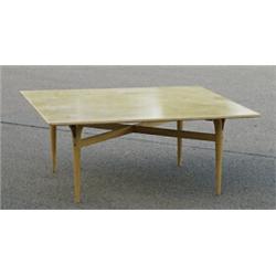 Soffbord, masurbjörk, Bruno Mathsson för Karl Mathsson, H 52, skiva 125x125, märkt: Design Bruno...