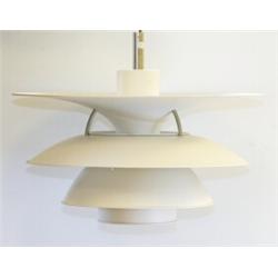 Taklampa, PH Charlottenborg, Poul Henningsen för Louis Poulsen, H 50, diam. 66. SEK 4.000-5.000...
