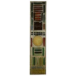 Glasskulptur, Erik Höglund, 155x34, ett glas med nagg. SEK 3.000-4.000...