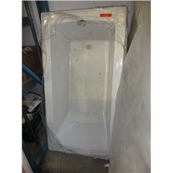 Used acrylic soaker tub