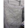 Image 1 : King size Serta Mattress