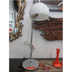 NEW - Table lamp with glass shade