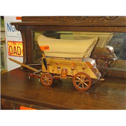 Electric chuck wagon table lamp