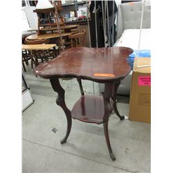 1920s Walnut parlour table