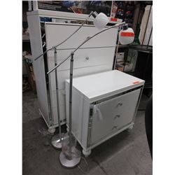 2 New adjustable reading lamps