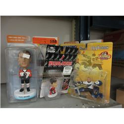 7 New hockey figurines - 1990s & 2000s