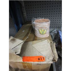 Case of new mini planters