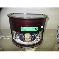 Musical animated chime music box