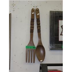 Vintage wood decorative knife & fork