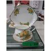 Image 1 : Royal Albert "Tea Rose" china - 3 pieces