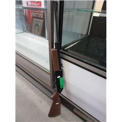 Powermaster 760 Crossman air rifle - used