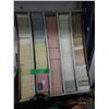 Image 1 : Box of baseball trading cards