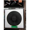 Image 1 : Framed Elvis Presley Vinyl record