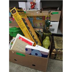 Box of assorted household goods - used