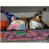 Image 1 : Puppets, collector plates & more