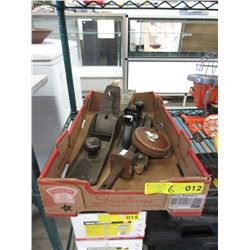 Vintage levels & other tools
