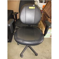 Swivel office chair - used