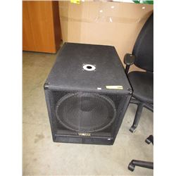 Large Yamaha floor speaker