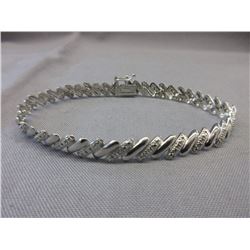 New - San Marco Design Bracelet Set with Diamond