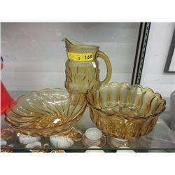 Vintage Scandinavian water jug & 2 bowls
