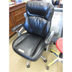 Hydraulic swivel office chair