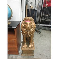 Pottery outdoor lion statue