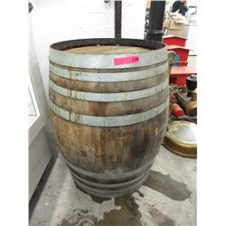 Large Oak Barrel