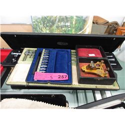 Vintage tools & measuring instruments