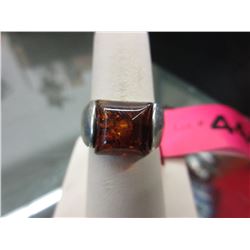 Estate - Sterling Silver & Amber ring